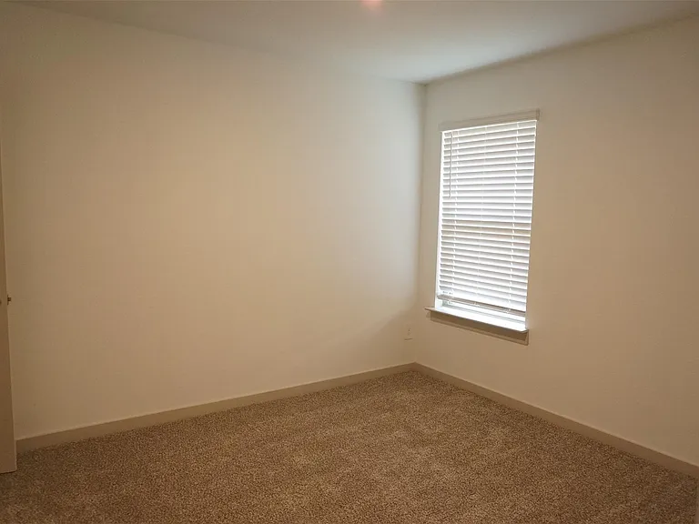 3966 Canyon Shore Ln — Photo 15
