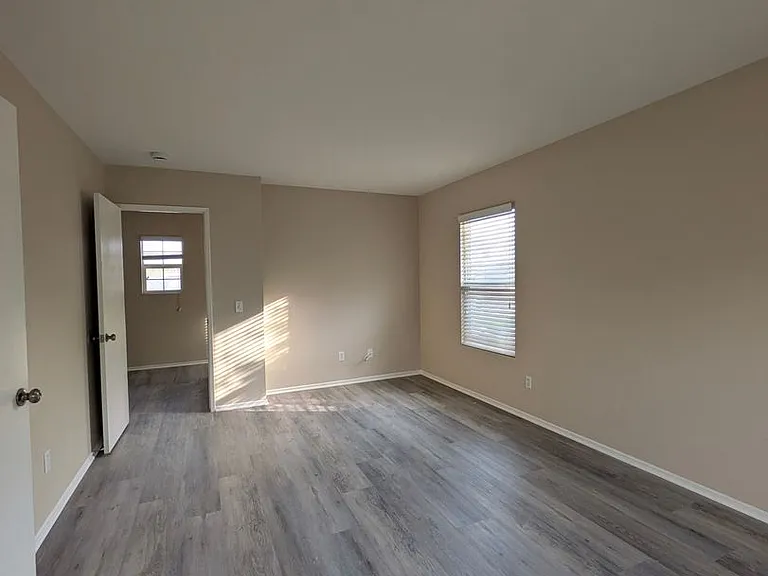 28623 Avalon Ave — Photo 41