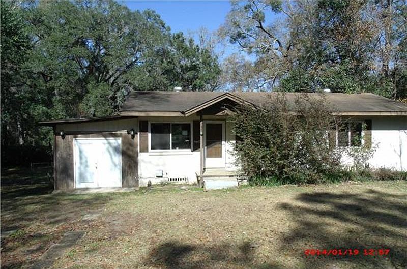 1st image of 1318 Lakeside Dr