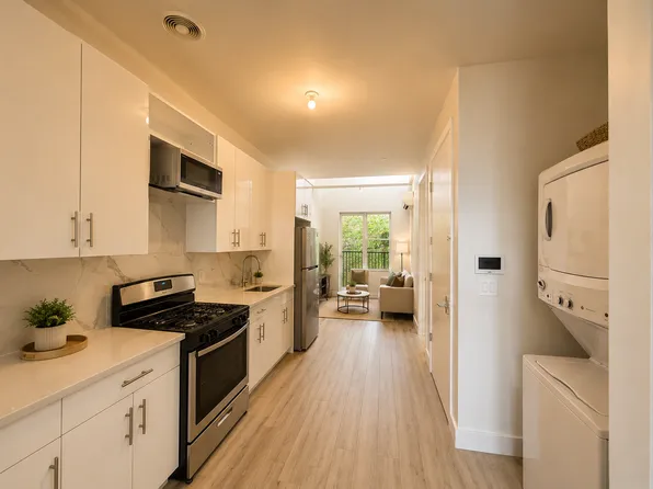 586 Marcy Avenue image 1 of 9