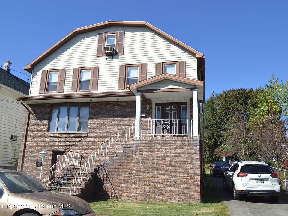 1st image of 1023 Lincoln St