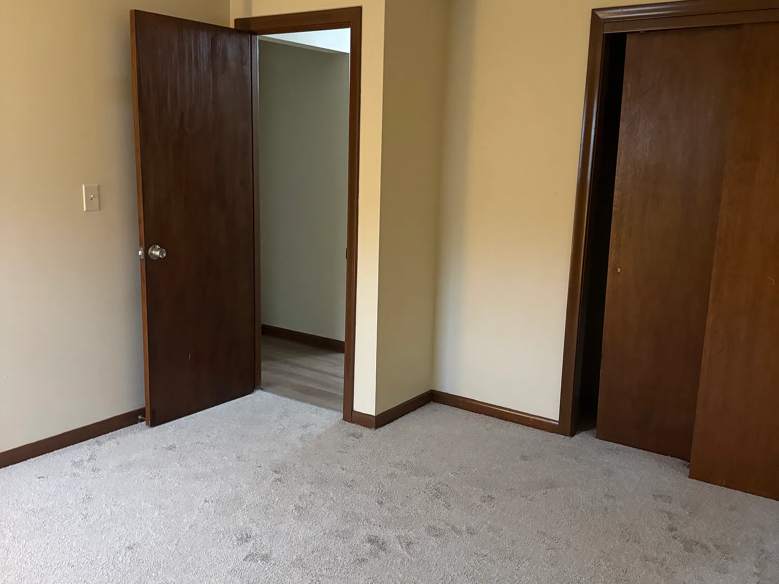 3 bed, 1138 sqft, $2,500 — Photo 3