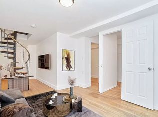 229 E 53rd St #R, New York, NY 10022
