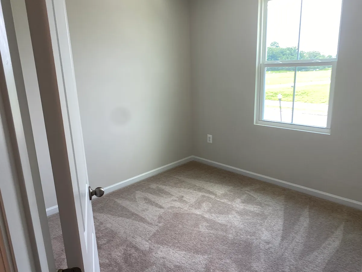 Building Photo - 302 Red Bill Ln #302