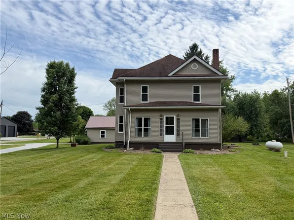 24611 Cr #24, Coshocton, OH 43812