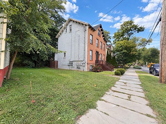 5th image of 289 Grand Street