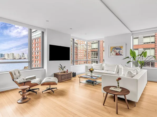2 River Ter APT 9L, New York, NY 10282