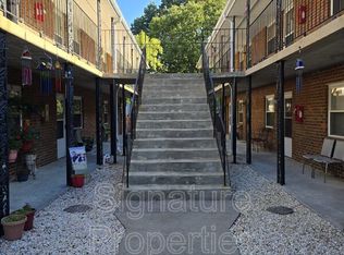 1010 Hershberger Rd NW #17, Roanoke, VA 24012