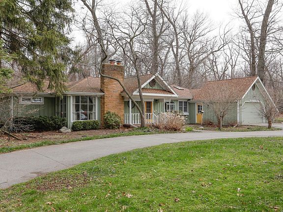 2729 W Glenford-103