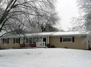 209 Peace St, Pella, IA 50219