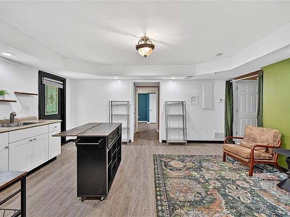 5th image of 2986 Courtland Oaks Trl SW