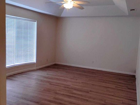 2nd image of 3018 Overton Park Dr W #3018