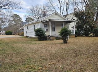 616 Powell Dr, Raleigh, NC 27606