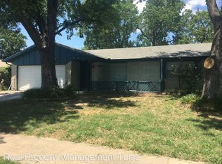 11415 E 61st Pl, Broken Arrow, OK 74012