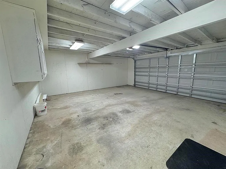 495 Yorktown Ln — Photo 31
