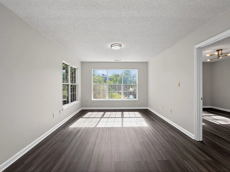 4246 Villas Dr #704 — Photo 3