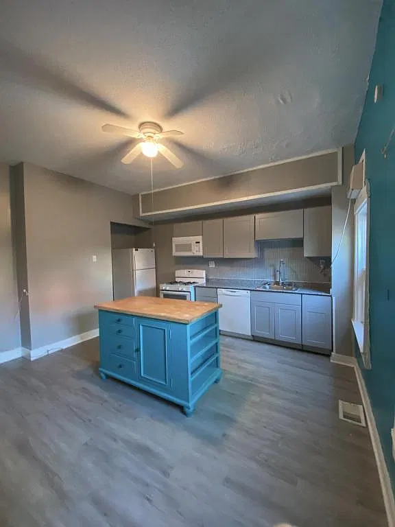 2381 Wheeler Unit B — Photo 2
