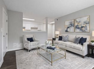 405 Spring St APT B34, Dickson, TN 37055