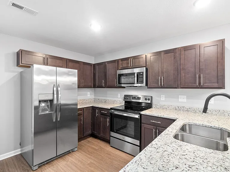 254 Woodland Valley Ln — Photo 15