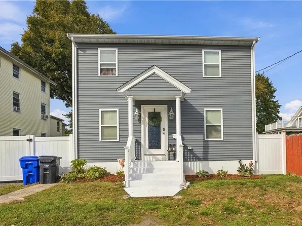 14 King St, Warwick, RI 02886