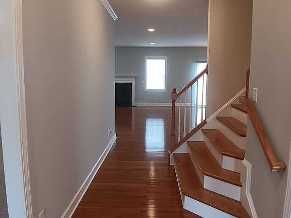 4th image of 6276 Herons Landing Dr
