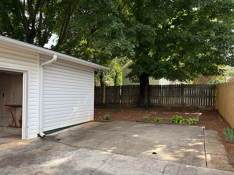 2615 Alabama St SW — Photo 24