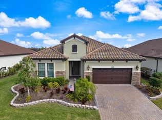 26833 Weiskopf Dr, Englewood, FL 34223