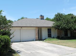 157 Clear Oak, Universal City, TX 78148