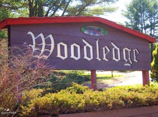 121 Beech Rd, Dingmans Ferry, PA 18328