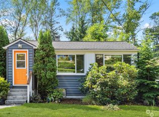 2117 NE 102nd St, Seattle, WA 98125