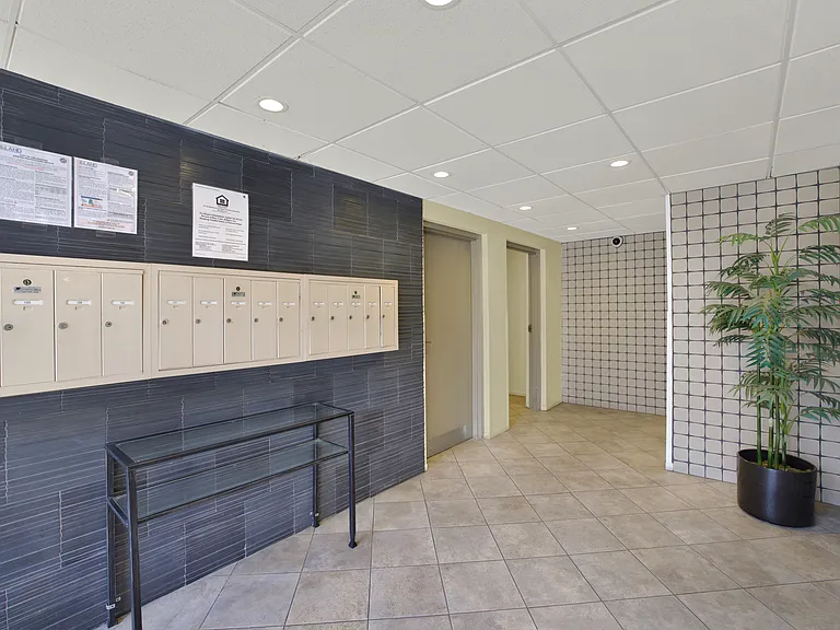 1059 S Bedford St #202 — Photo 3