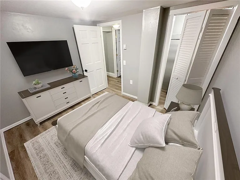 31 King St #33-3 — Photo 13