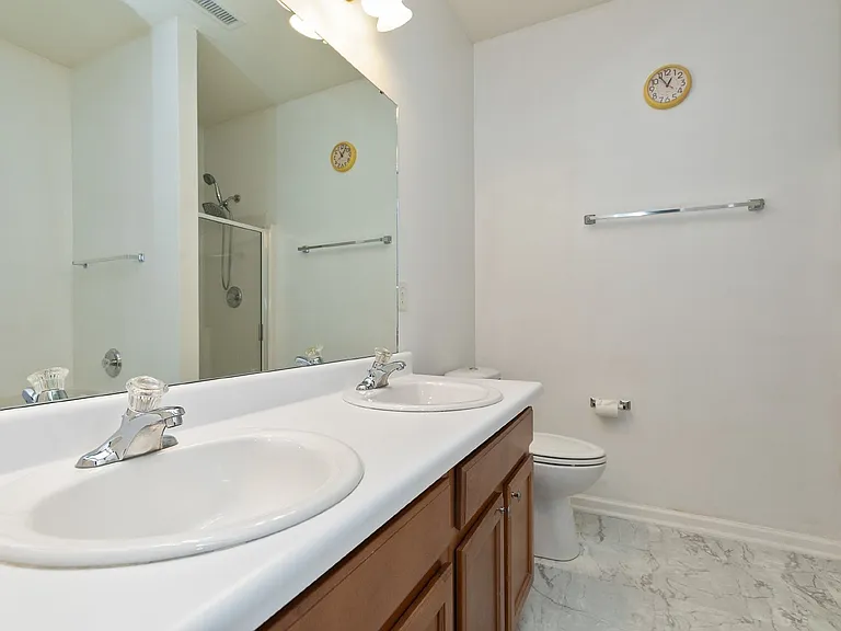 412 Cline Falls Dr — Photo 14