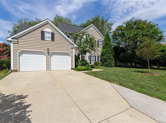 2nd image of 1427 Revolutionary Dr NW
