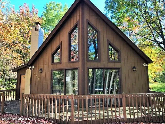 166 Island Dr photo 1