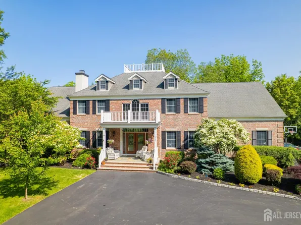 32 Four Bridges Rd, Chester, NJ 07930