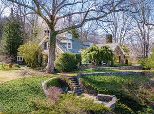 105 River Rd, Deep River, CT 06417