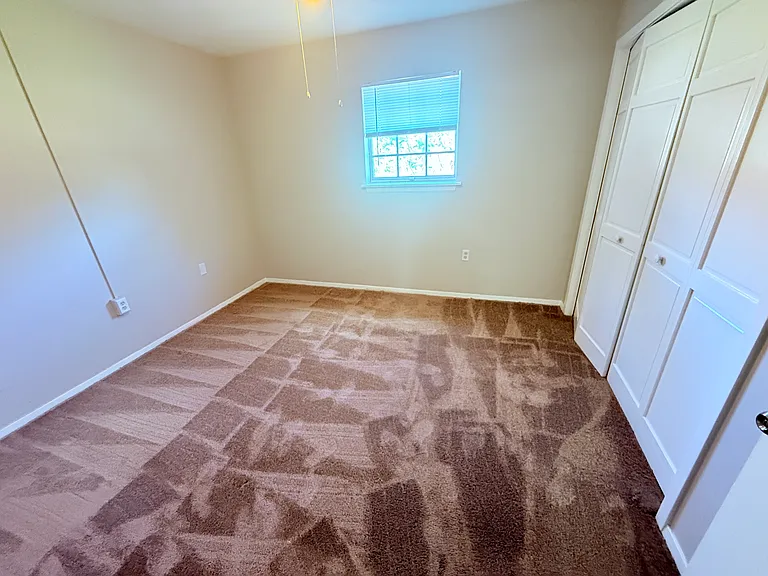 500 N Commerce St #211 — Photo 7
