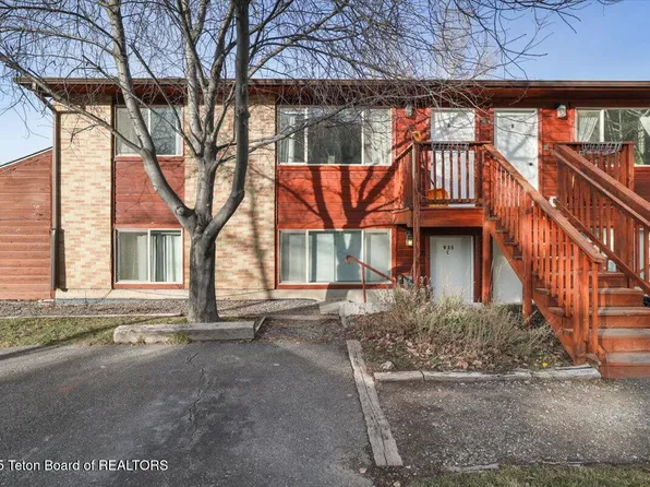 935 Smith Ln APT C, Jackson, WY 83001