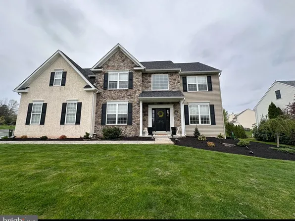 414 Windy Hill Rd, Gilbertsville, PA 19525