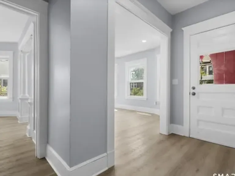 11 Young St #1 — Photo 13