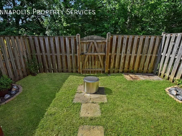 518 Bay Dale Ct — Photo 43