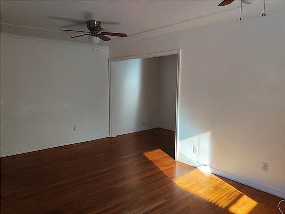 4th image of 909 Tequesta St #909