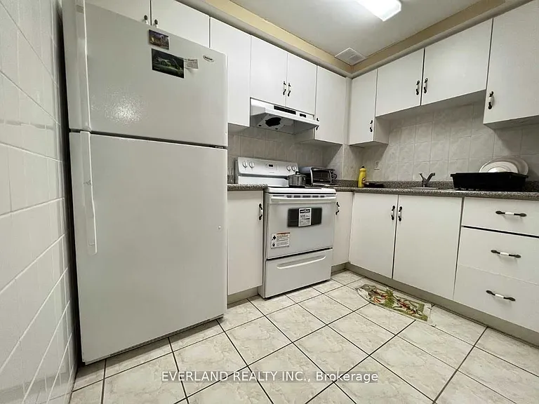 78 Eastvale Dr #BASEMENT — Photo 4