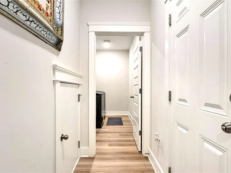 6968 Manchester Dr — Photo 31