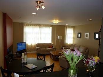 5th image of 1625 N Halsted St APT 1
