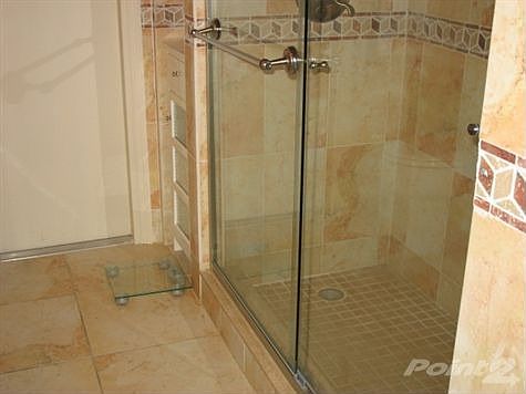 Hall bath shower