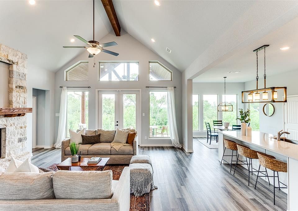 1st image of 1086 Kingsley Ct