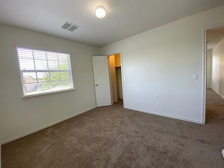 7908 Nater Ln — Photo 21