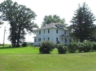 25562 140th St, Preston, MN 55965